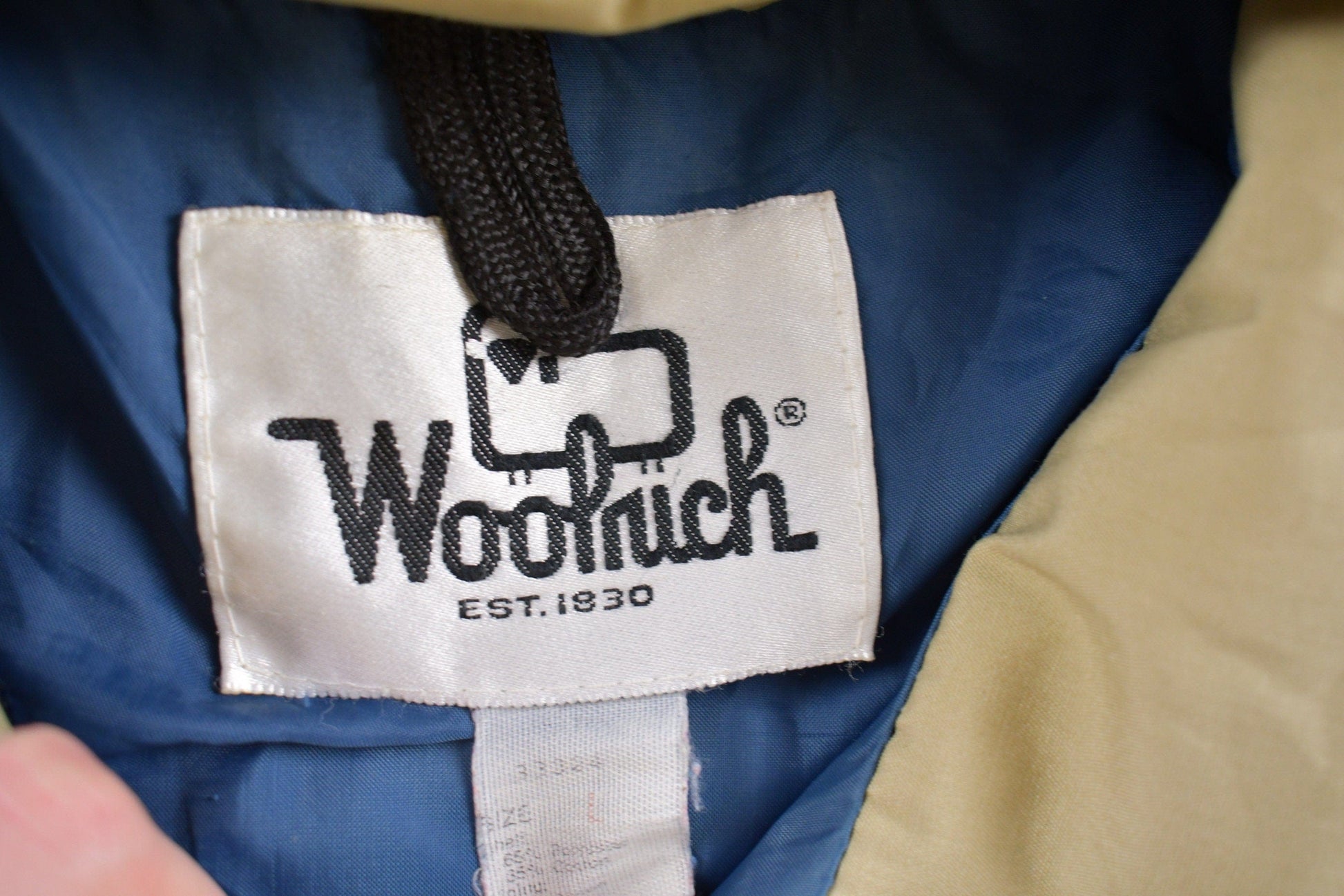 Vintage 1980s Woolrich Puffer Vest Men's Large from propervintagecanada