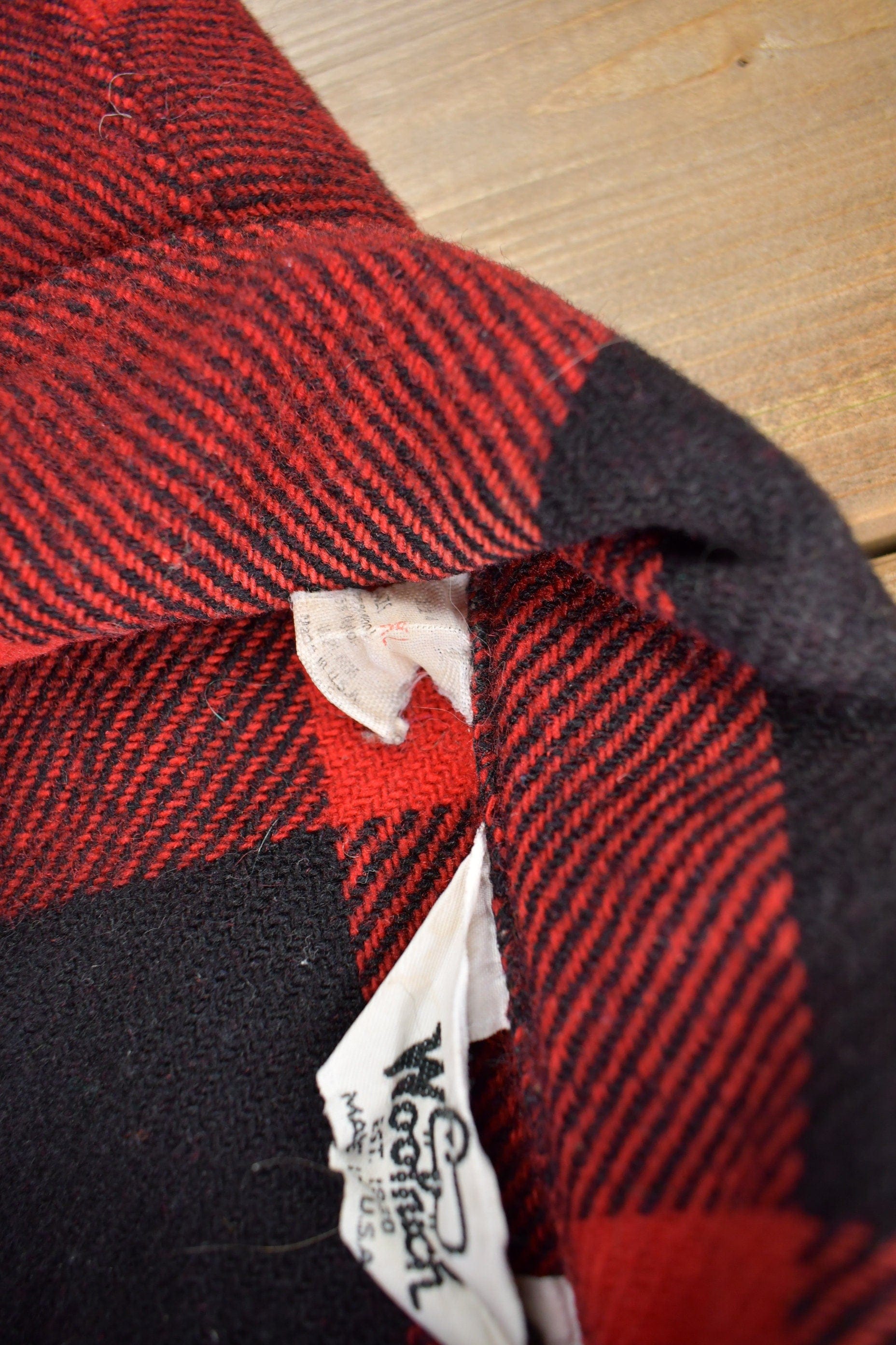 Vintage 1980s Woolrich Wool Buffalo Plaid Button Up Shacket Men's Large from propervintagecanada