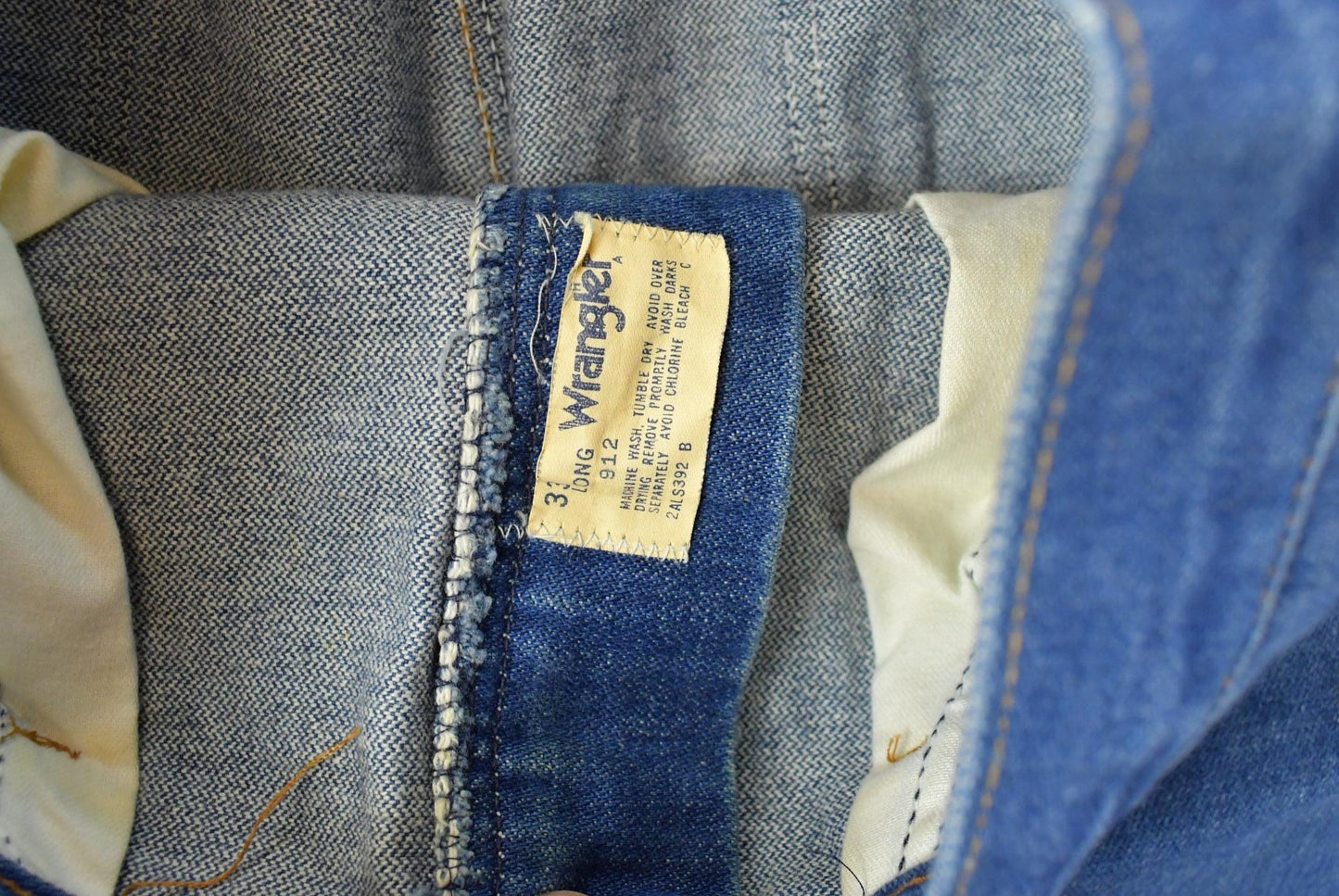 Vintage 1980s Wrangler Denim Jeans Men's 32 x 33 from propervintagecanada