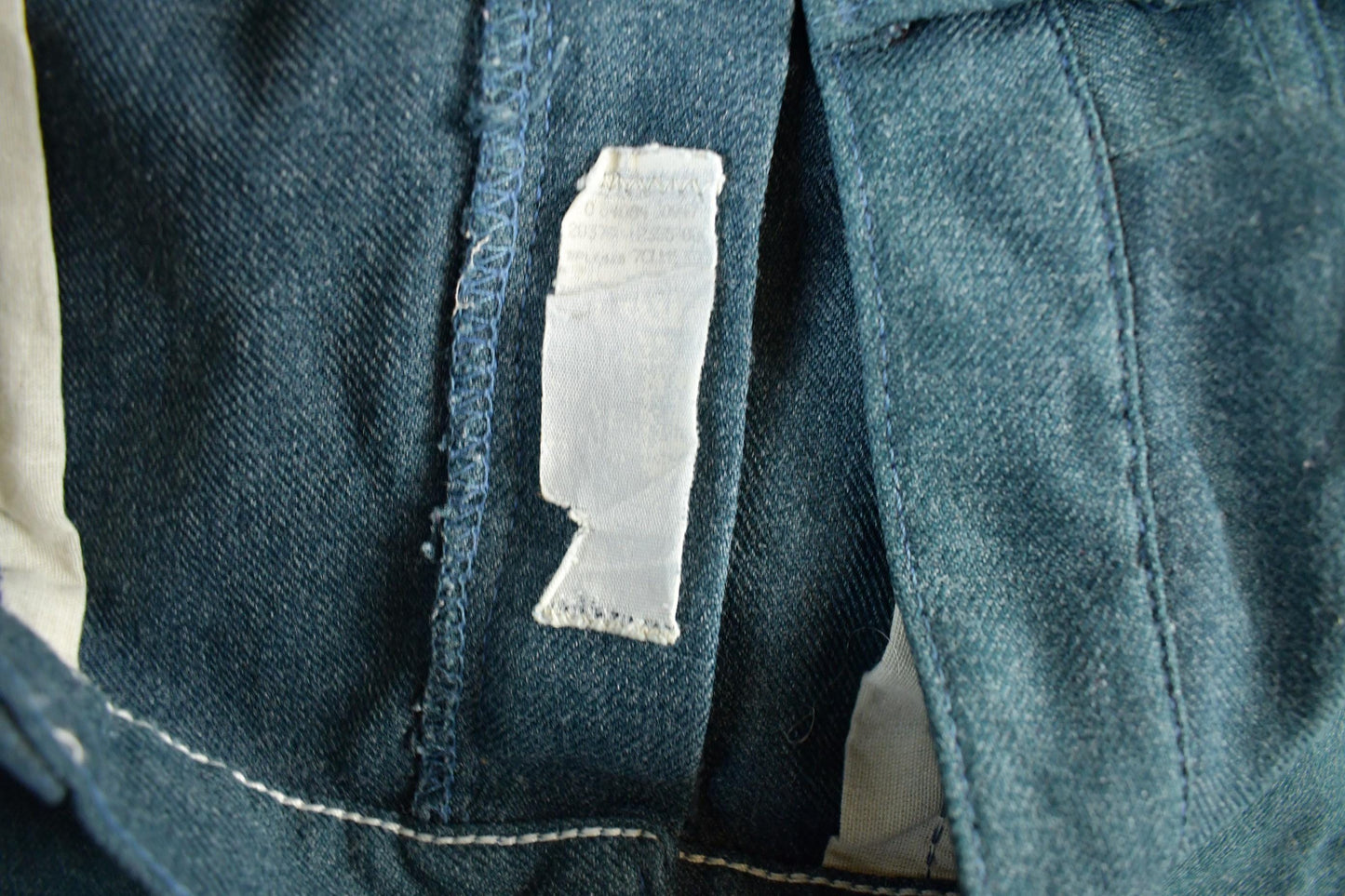 Vintage 1980s Wrangler Rancher Denim Jeans Men's 34 x 29 from propervintagecanada