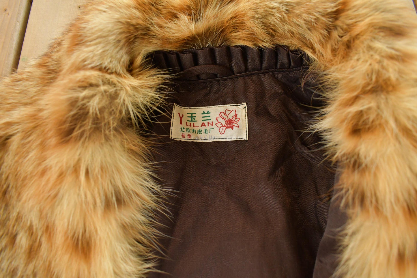 Vintage 1980s Yulan Lynx Fur Coat Women's Medium from propervintagecanada