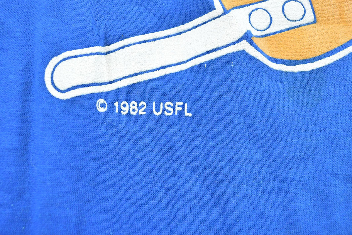 Vintage 1982 Logo 7 USFL Oakland Invaders Football T-Shirt Men M Men's Medium from propervintagecanada