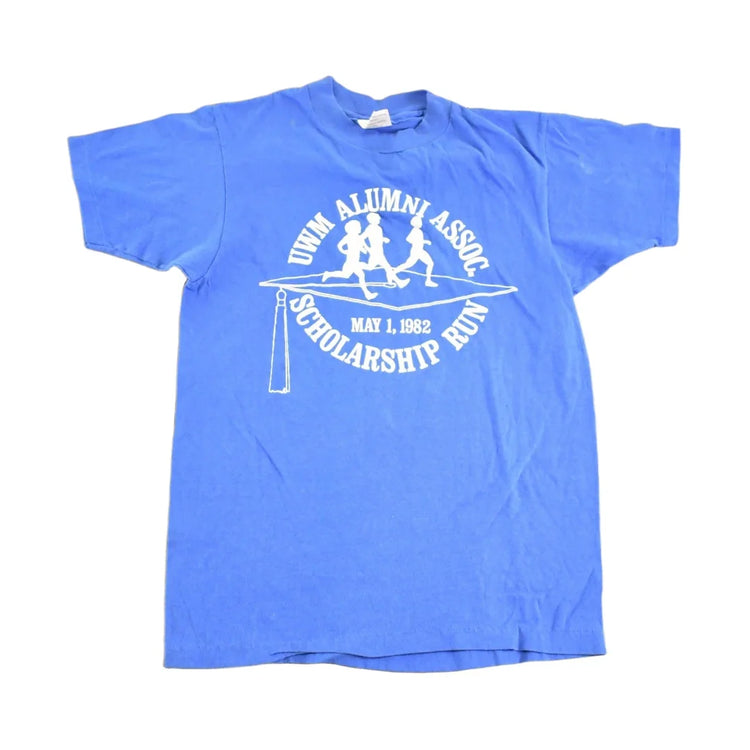 Vintage 1982 UWM Bookstore Scholarship Run Souvenir Travel T-Shirt Mens S from propervintagecanada