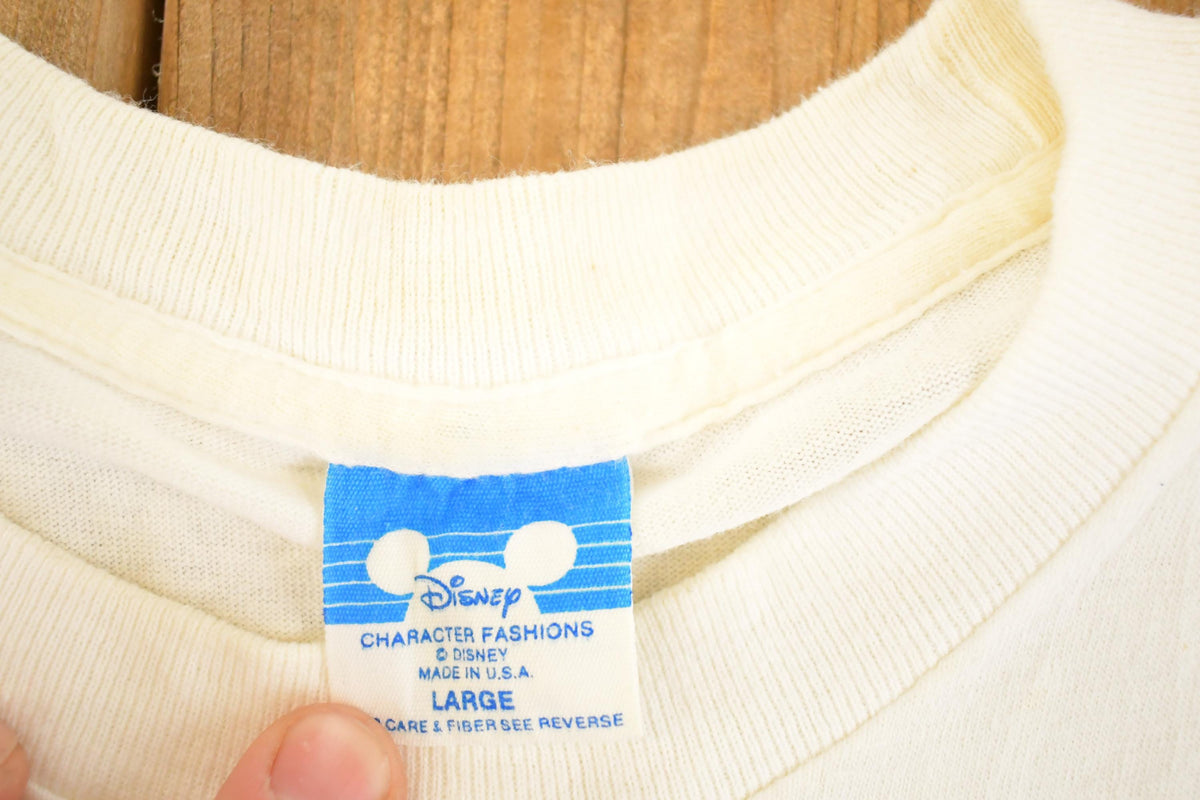 Vintage 1982 Walt Disney World Epcot Centre T-Shirt Men's M from propervintagecanada
