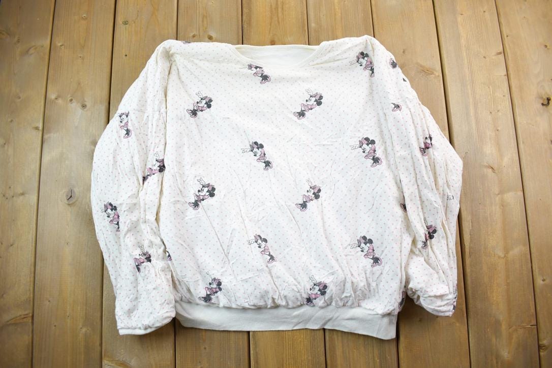 Vintage 1985 Minnie Mouse Reversible Disney Crewneck Men's Small from propervintagecanada