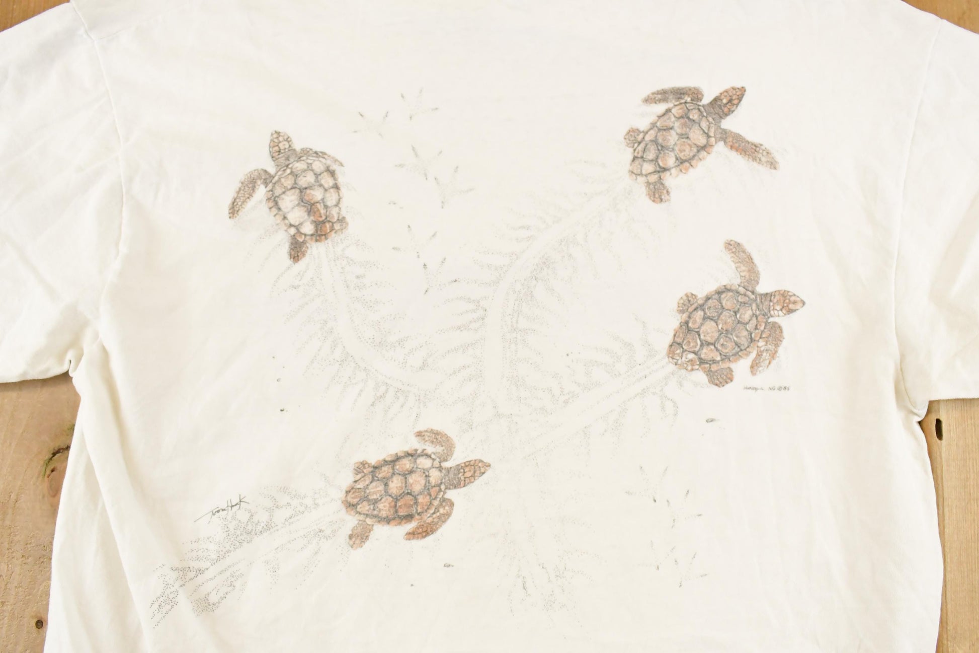 Vintage 1985 The Waterhouse Inc Sea Turtles FAB Souvenir Travel T-Shirt Men's M from propervintagecanada
