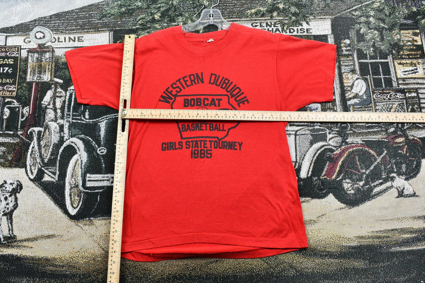 Vintage 1985 Western Dubuque Girls Bobcat Basketball Tourney Single Stitch T-Shirt Men's Large from propervintagecanada