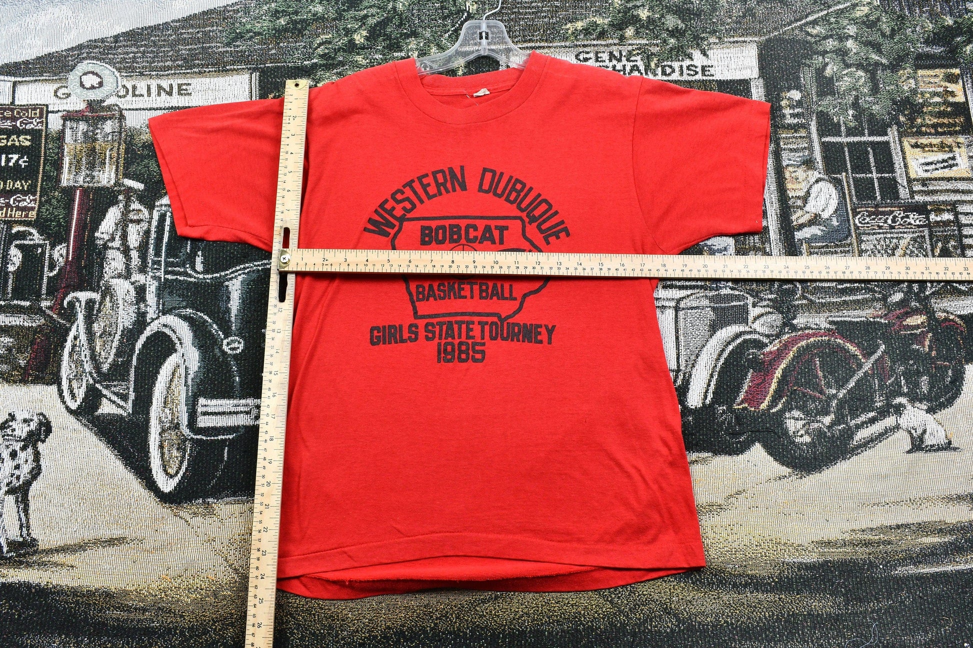 Vintage 1985 Western Dubuque Girls Bobcat Basketball Tourney Single Stitch T-Shirt Men's Large from propervintagecanada
