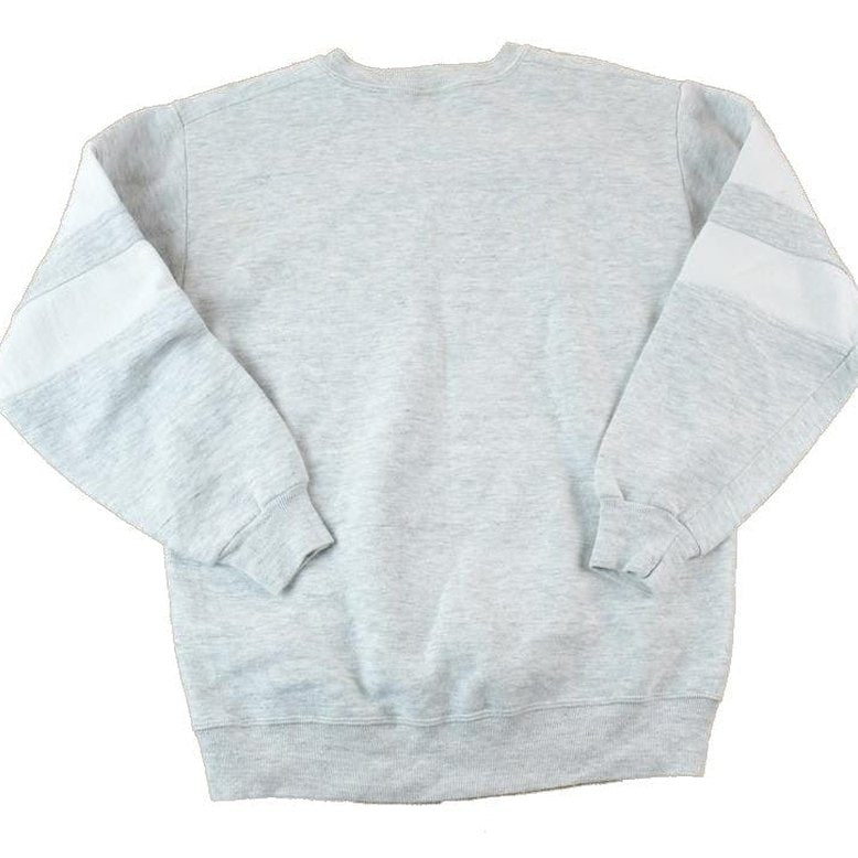 Vintage 1986 Jaguar World Class Souvenir Racing Crewneck Sweatshirt Made In USA Men's Large from propervintagecanada