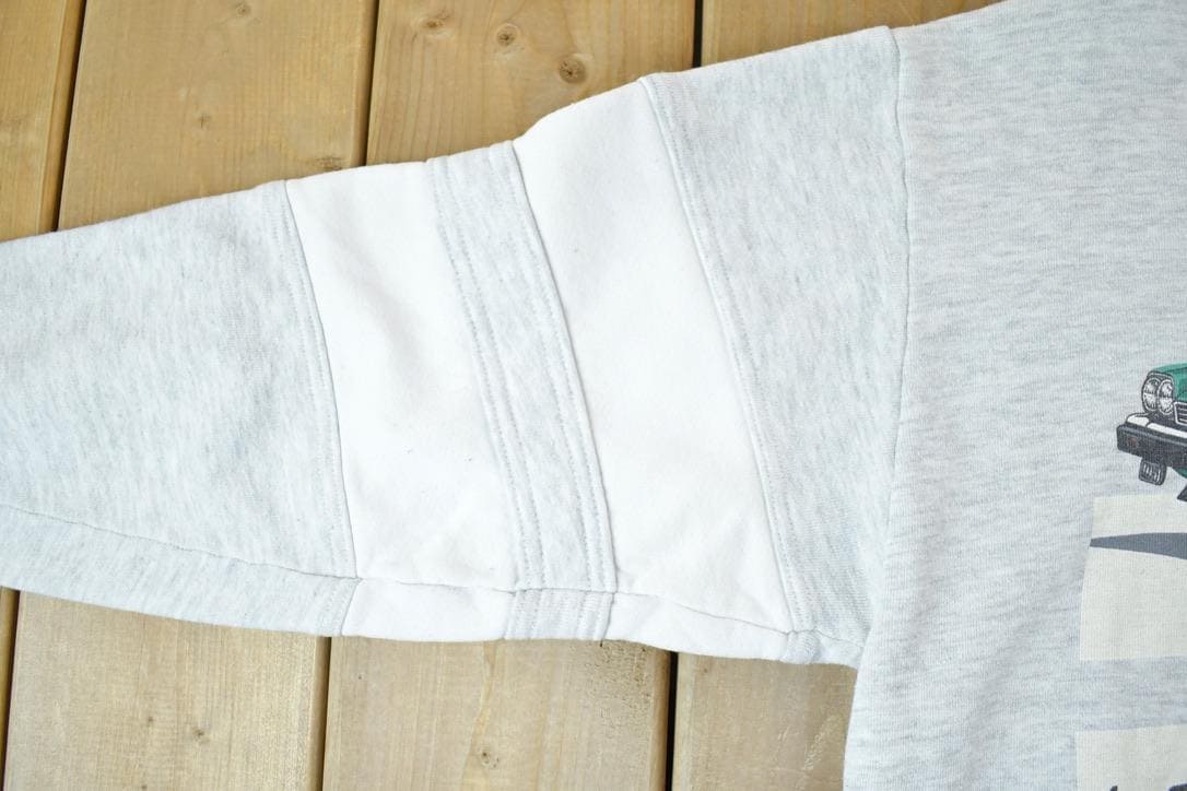 Vintage 1986 Jaguar World Class Souvenir Racing Crewneck Sweatshirt Made In USA Men's Large from propervintagecanada