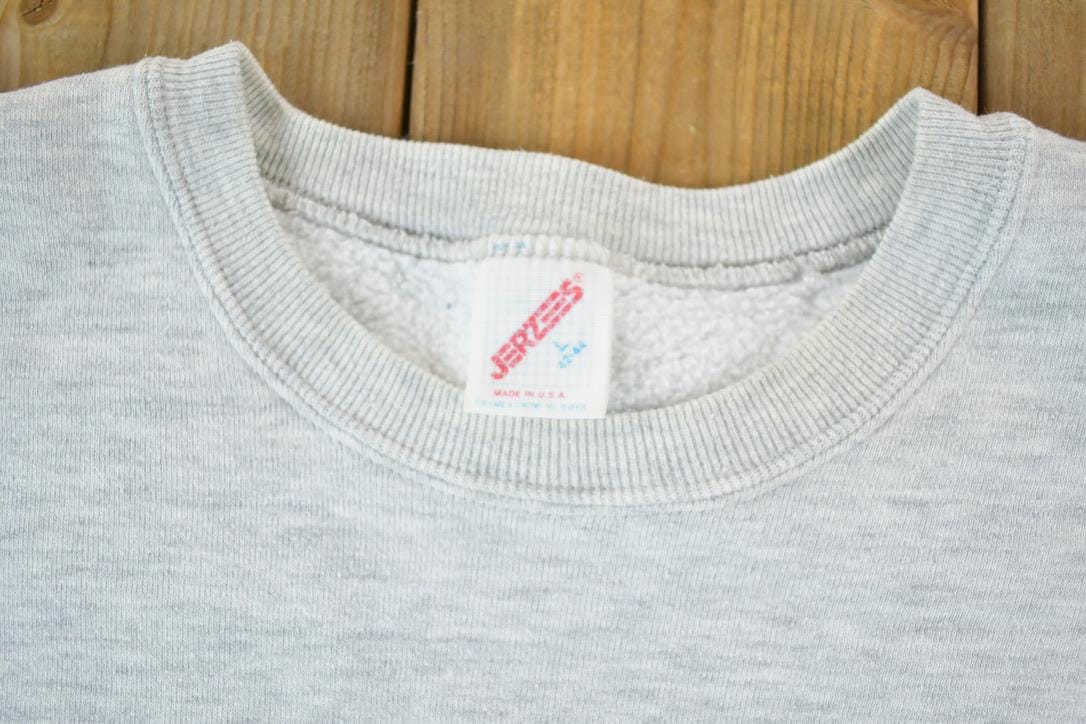 Vintage 1986 Jaguar World Class Souvenir Racing Crewneck Sweatshirt Made In USA Men's Large from propervintagecanada