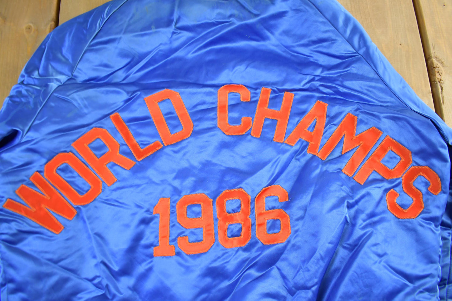 Vintage 1986 New York Mets MLB Satin Bomber Jacket Men's Medium from propervintagecanada