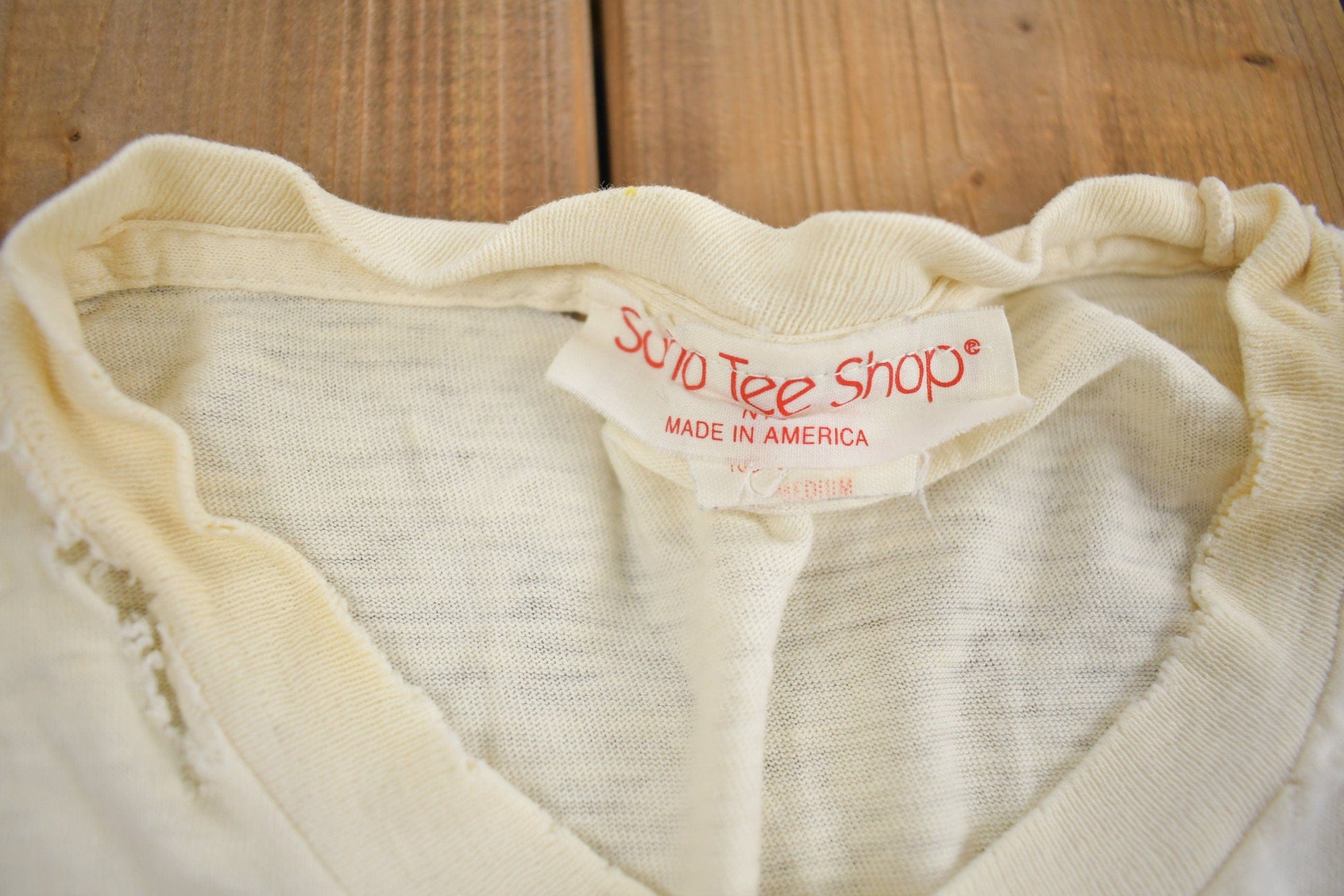 Vintage 1986See Spot See Spot Run Graphic T Shirt Men's Small from propervintagecanada