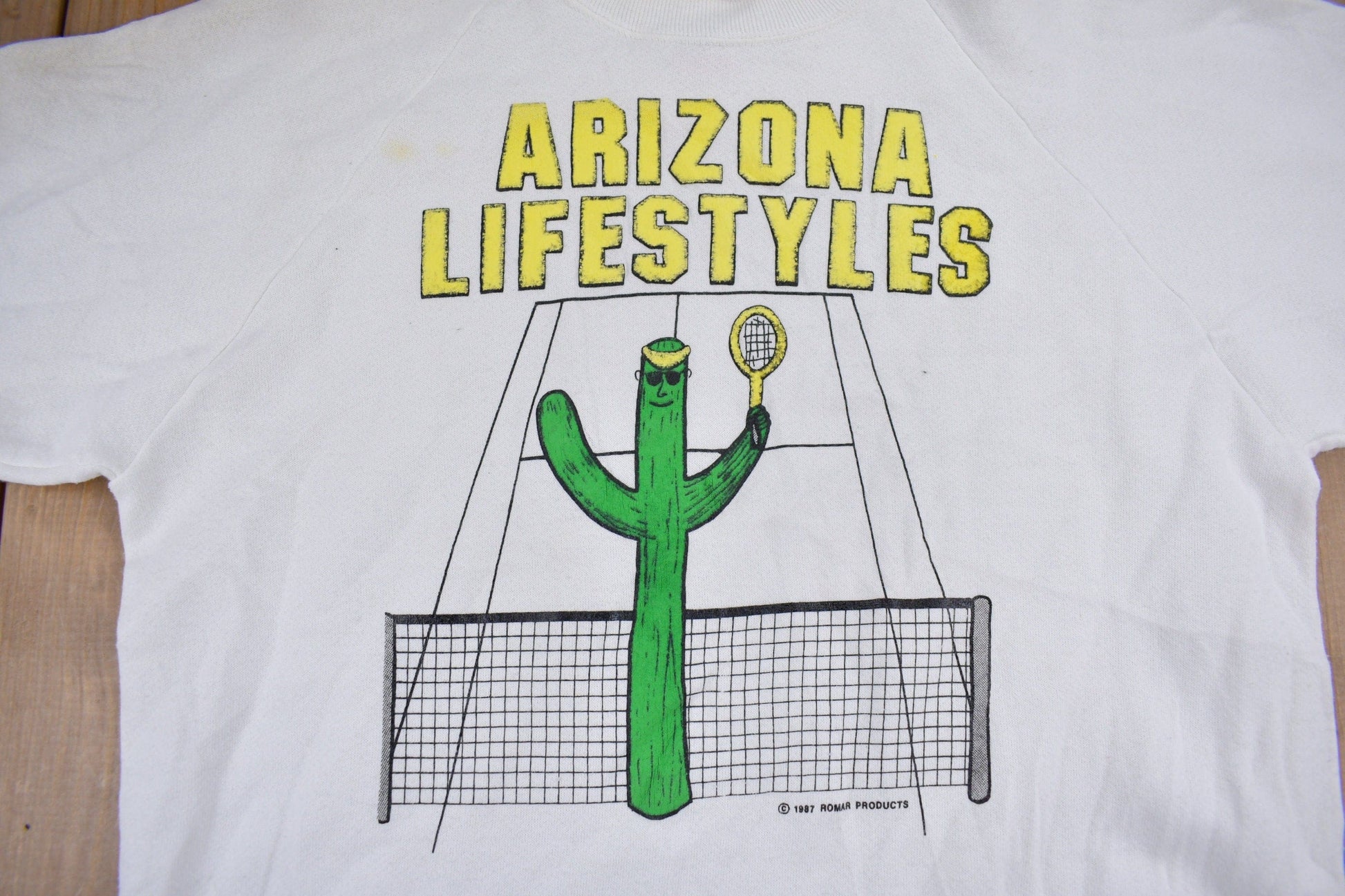 Vintage 1987 Arizona Lifestyles Raglan Crewneck Sweatshirt Men's Medium from propervintagecanada