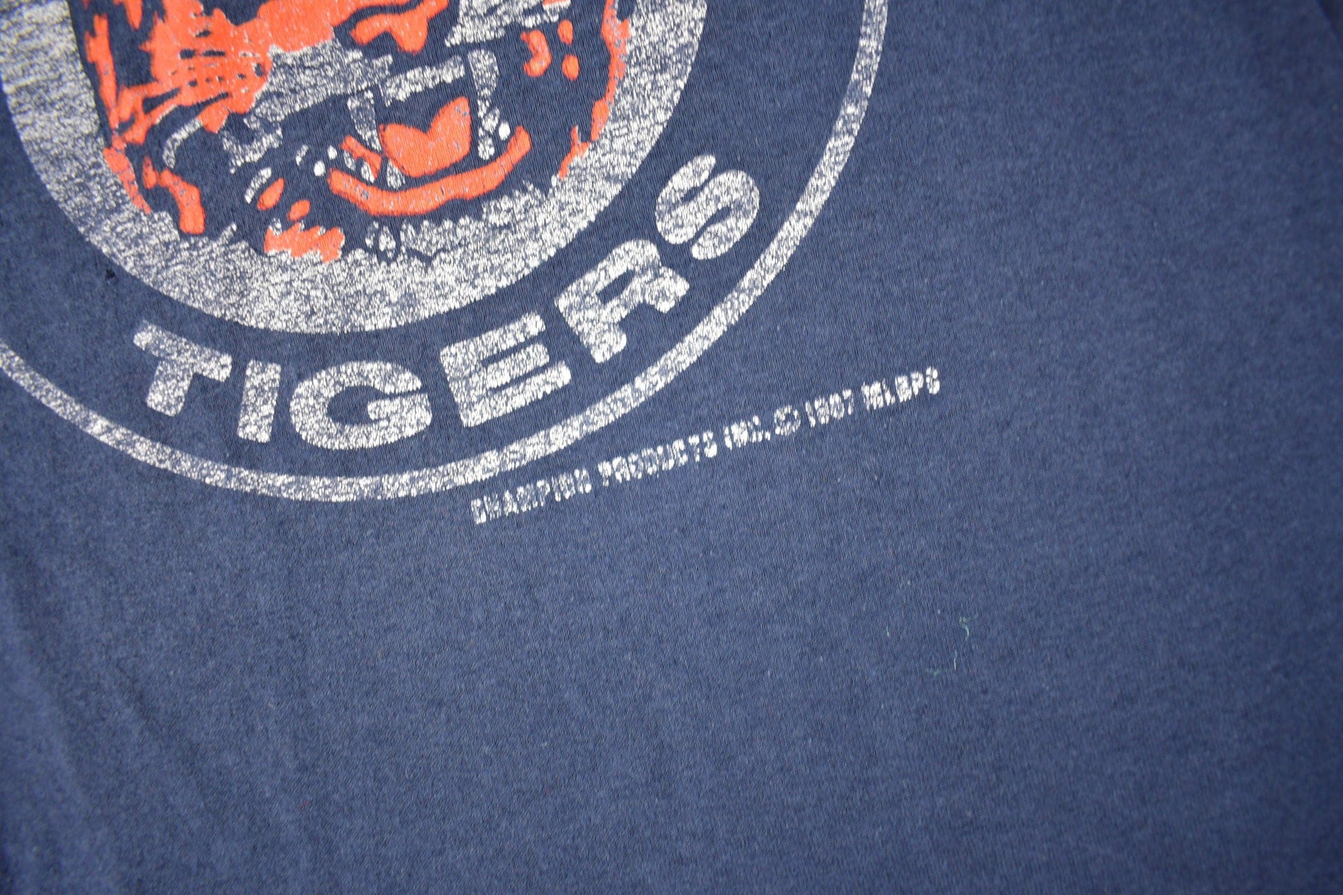 Vintage 1987 Detroit Tigers MLB Baseball Graphic Champion T-Shirt Mwn's Small from propervintagecanada