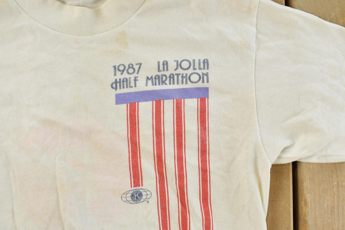 Vintage 1987 La Jolla Half Marathon Running Graphic Souvenir T-Shirt Men's XS from propervintagecanada