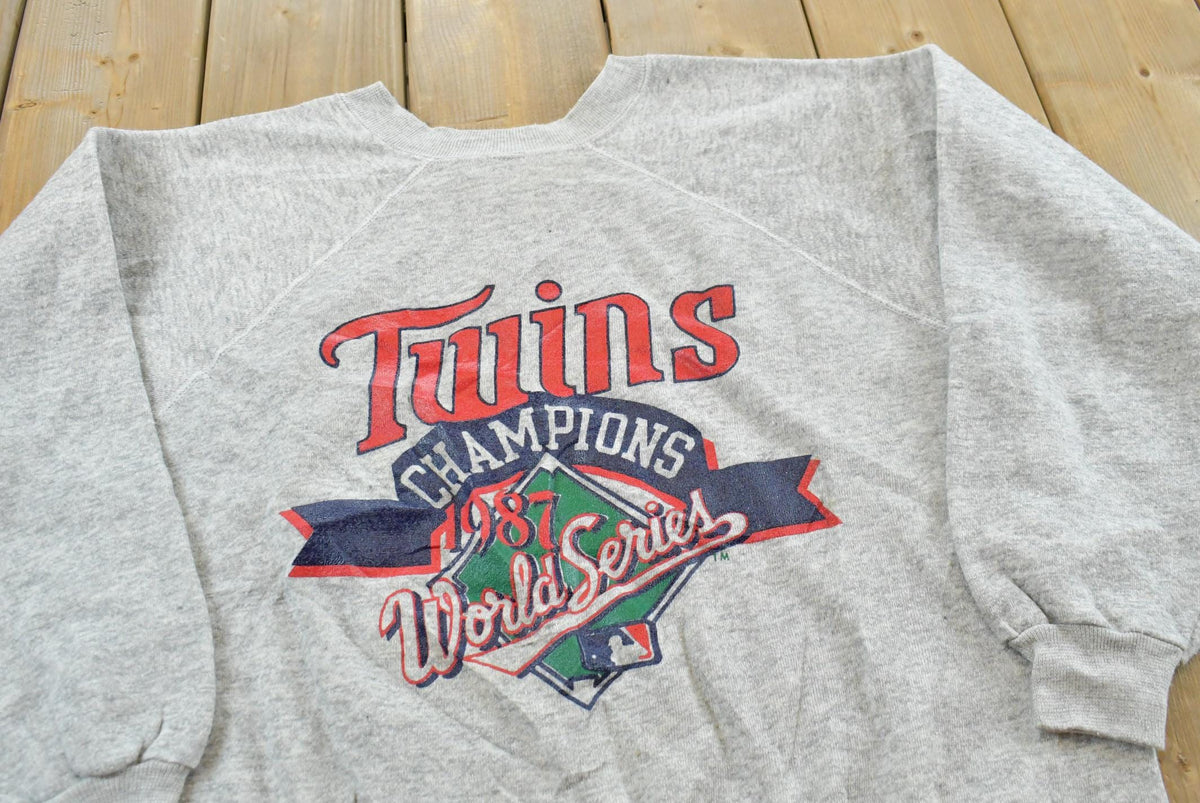 Vintage 1987 Minnesota Twins MLB Champion Crewneck Sweatshirt Men's M from propervintagecanada