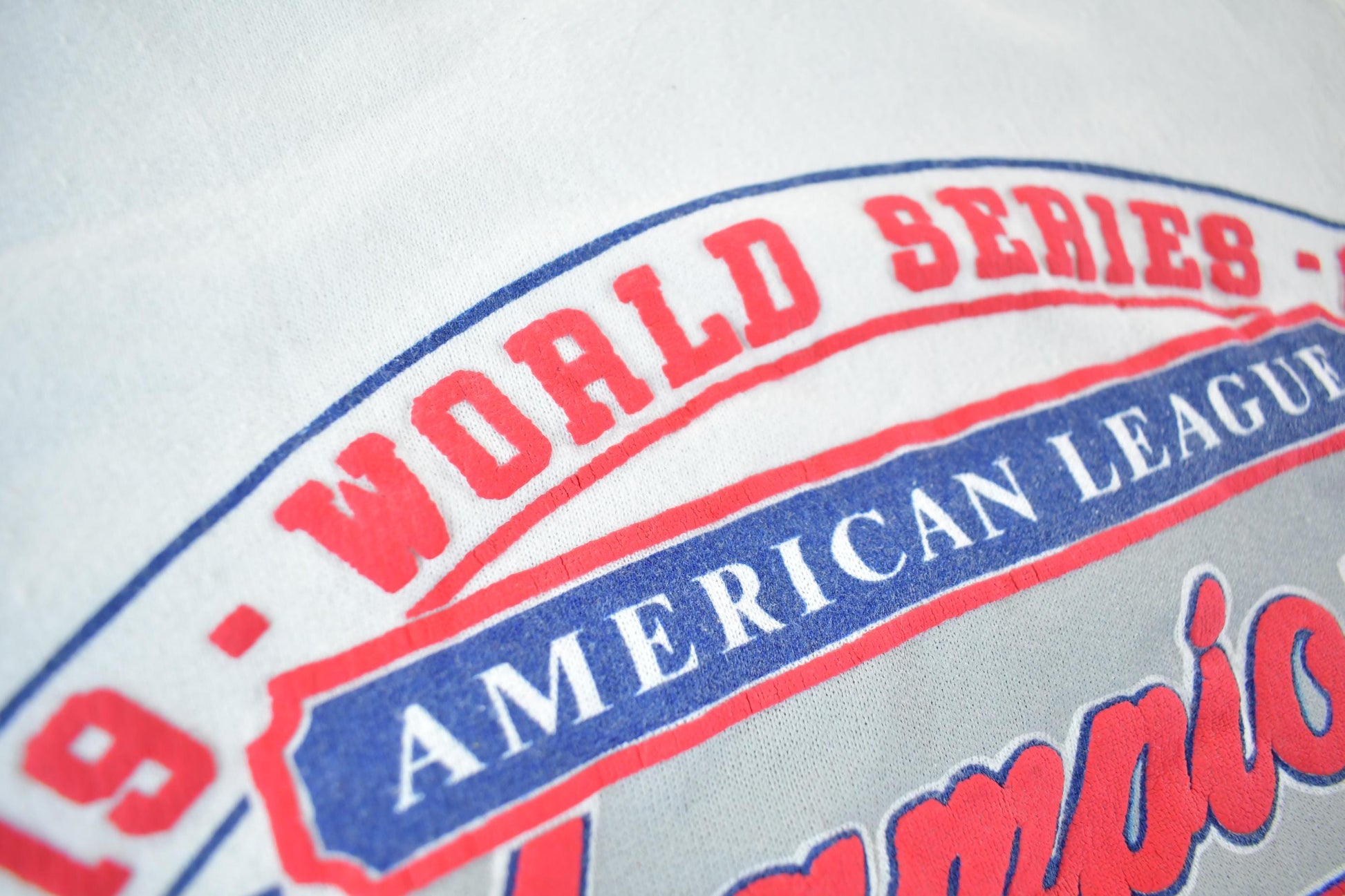 Vintage 1987 Minnesota Twins World Champions MLB Crewneck Sweatshirt Men's Small from propervintagecanada