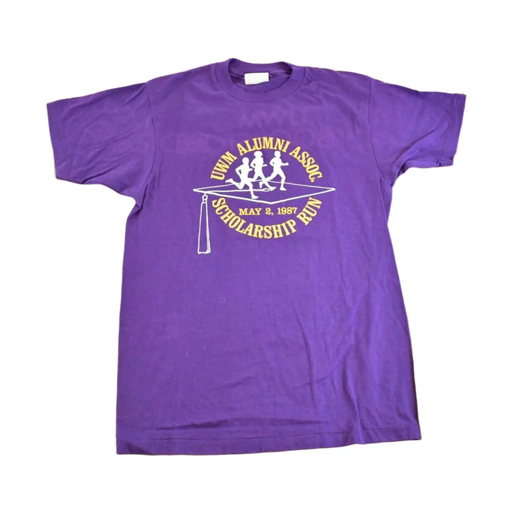 Vintage 1987 UWM Bookstore Scholarship Run Souvenir Travel T-Shirt Mens S from propervintagecanada