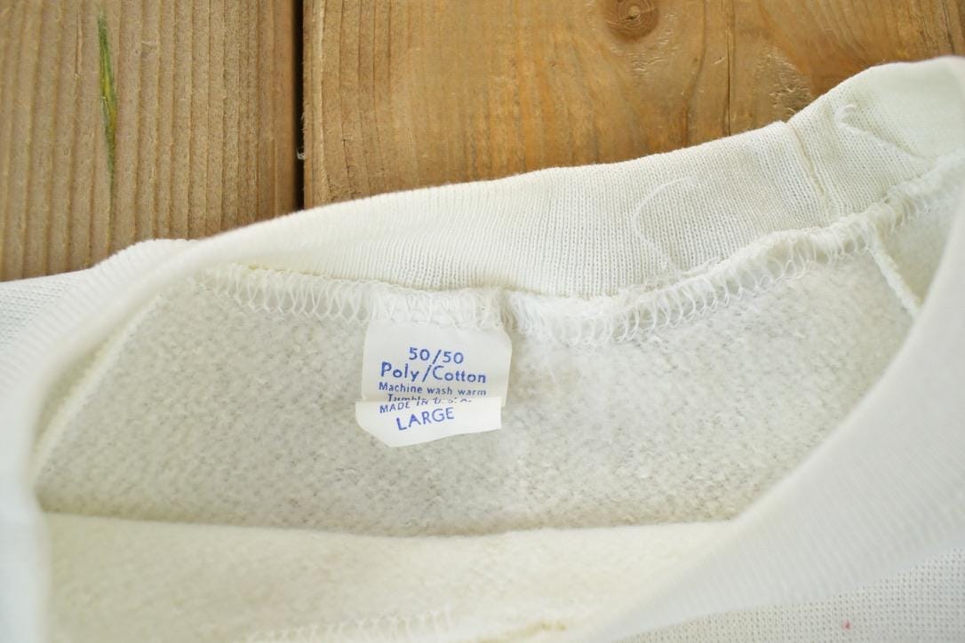 Vintage 1987 Worlds Best Grandma Cute Souvenir Crewneck Sweatshirt Made In USA Men's Large from propervintagecanada