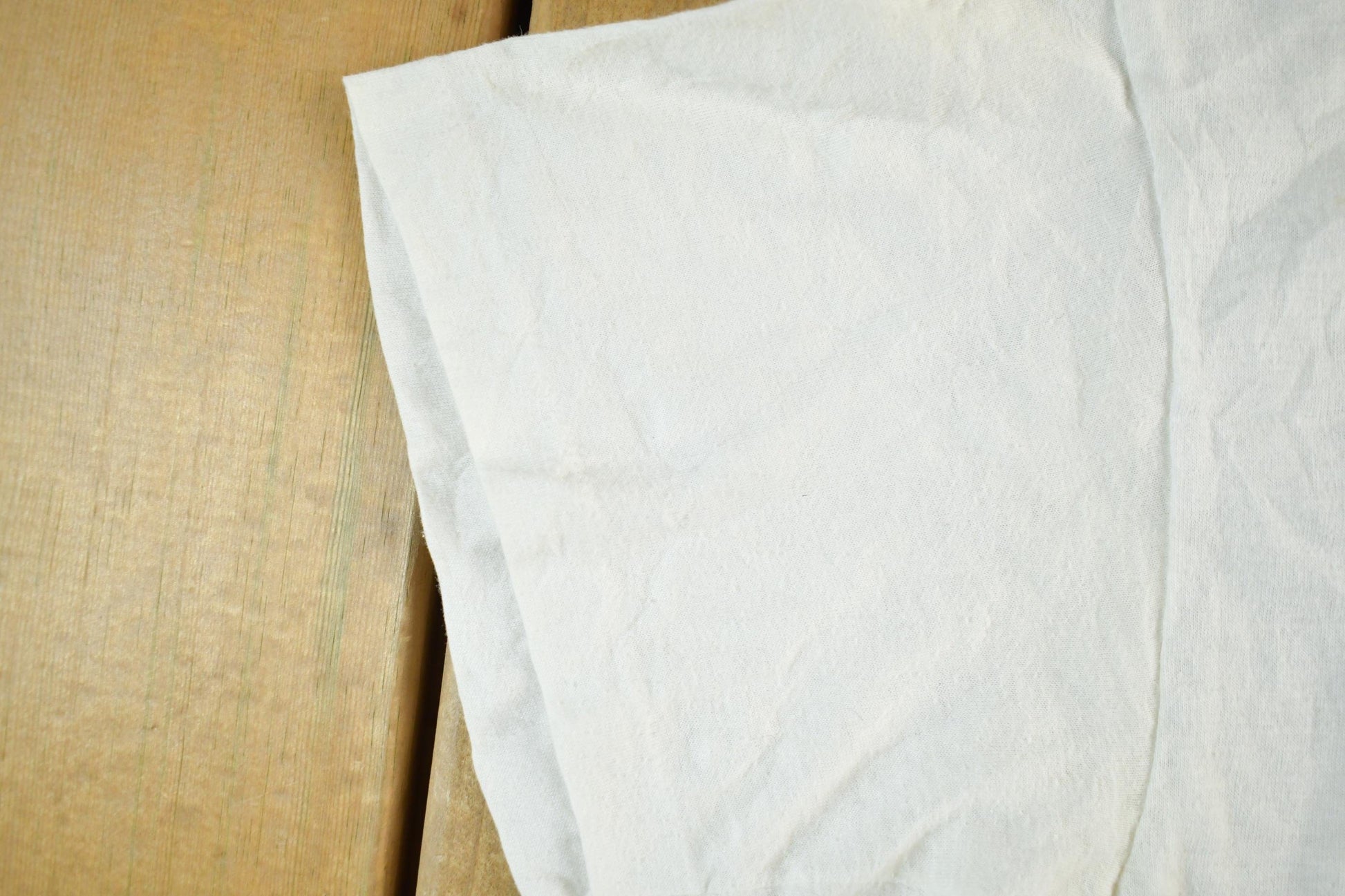 Vintage 1988 Metallica Graphic T-shirt Men's Medium from propervintagecanada