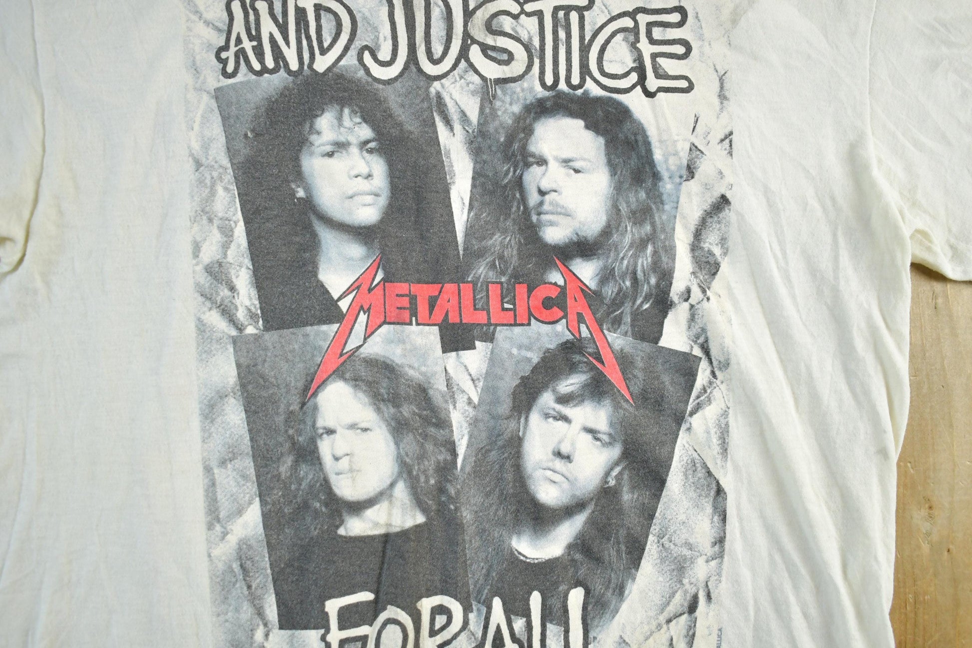 Vintage 1988 Metallica Graphic T-shirt Men's Medium from propervintagecanada