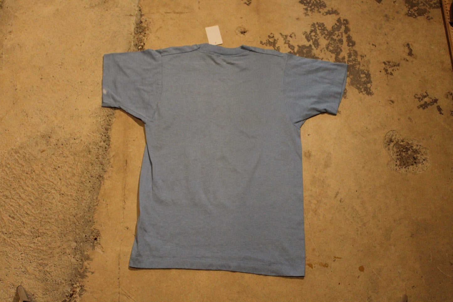 Vintage 1989 Deer Theme Graphic T Shirt Men's S from propervintagecanada