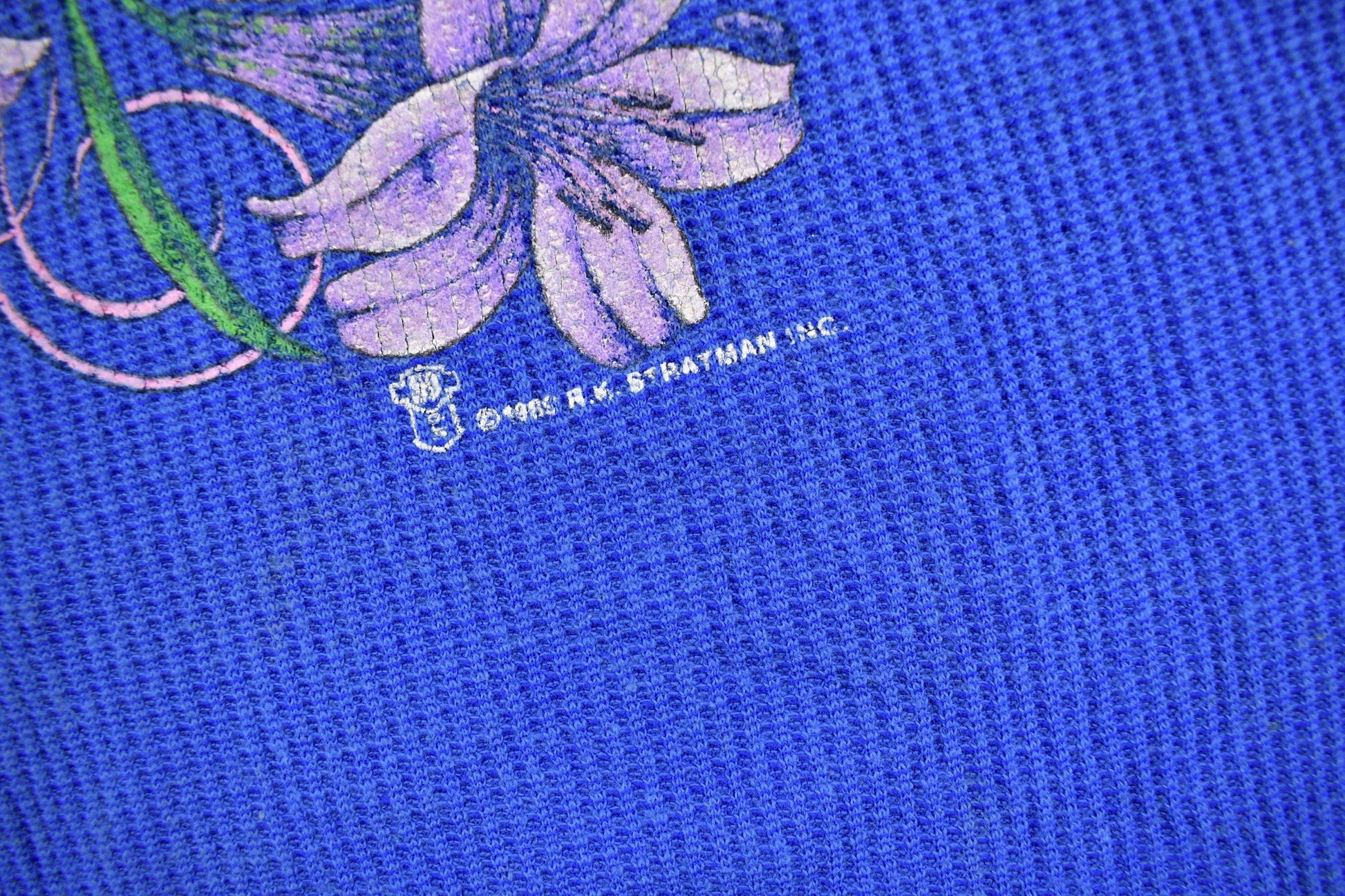 Vintage 1989 Texan Harley Davidson Conroe Texas Long Sleeve Thermal Shirt Men's XS from propervintagecanada