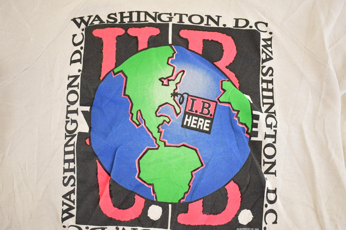 Vintage 1989 Washington DC IB Here Souvenir Crewneck Sweatshirt Men's M from propervintagecanada