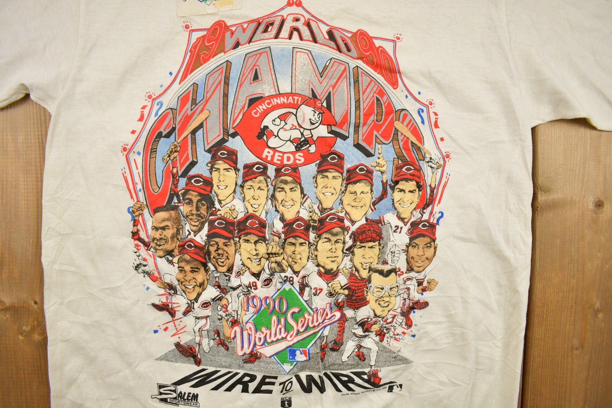 Vintage 1990 Deadstock Cincinnati Reds Big Head World Series MLB Graphic T-Shirt Men's Medium from propervintagecanada