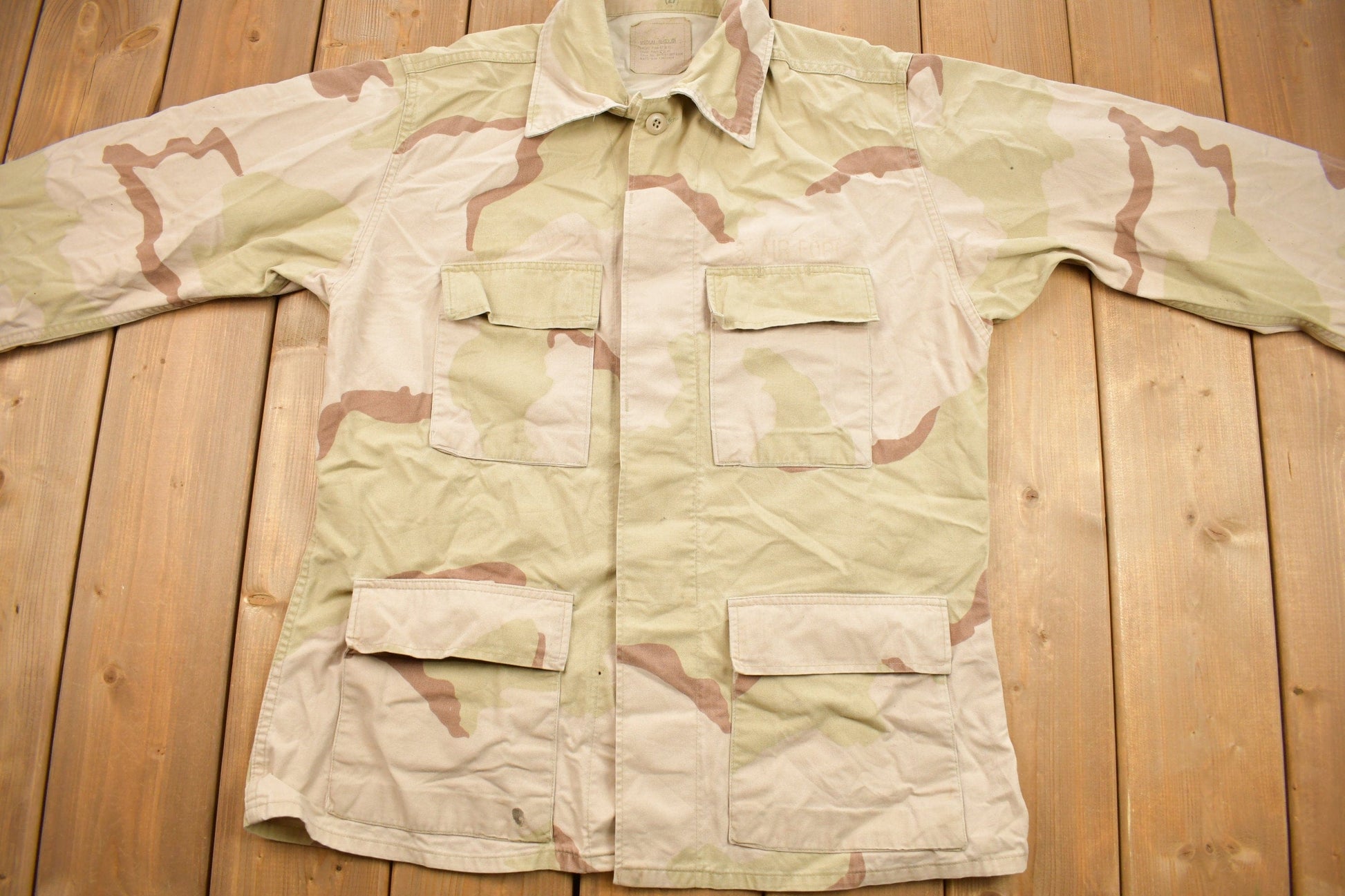 Vintage 1990 Desert Camo Button Up Military Coat Size Medium Reg Men's Medium from propervintagecanada