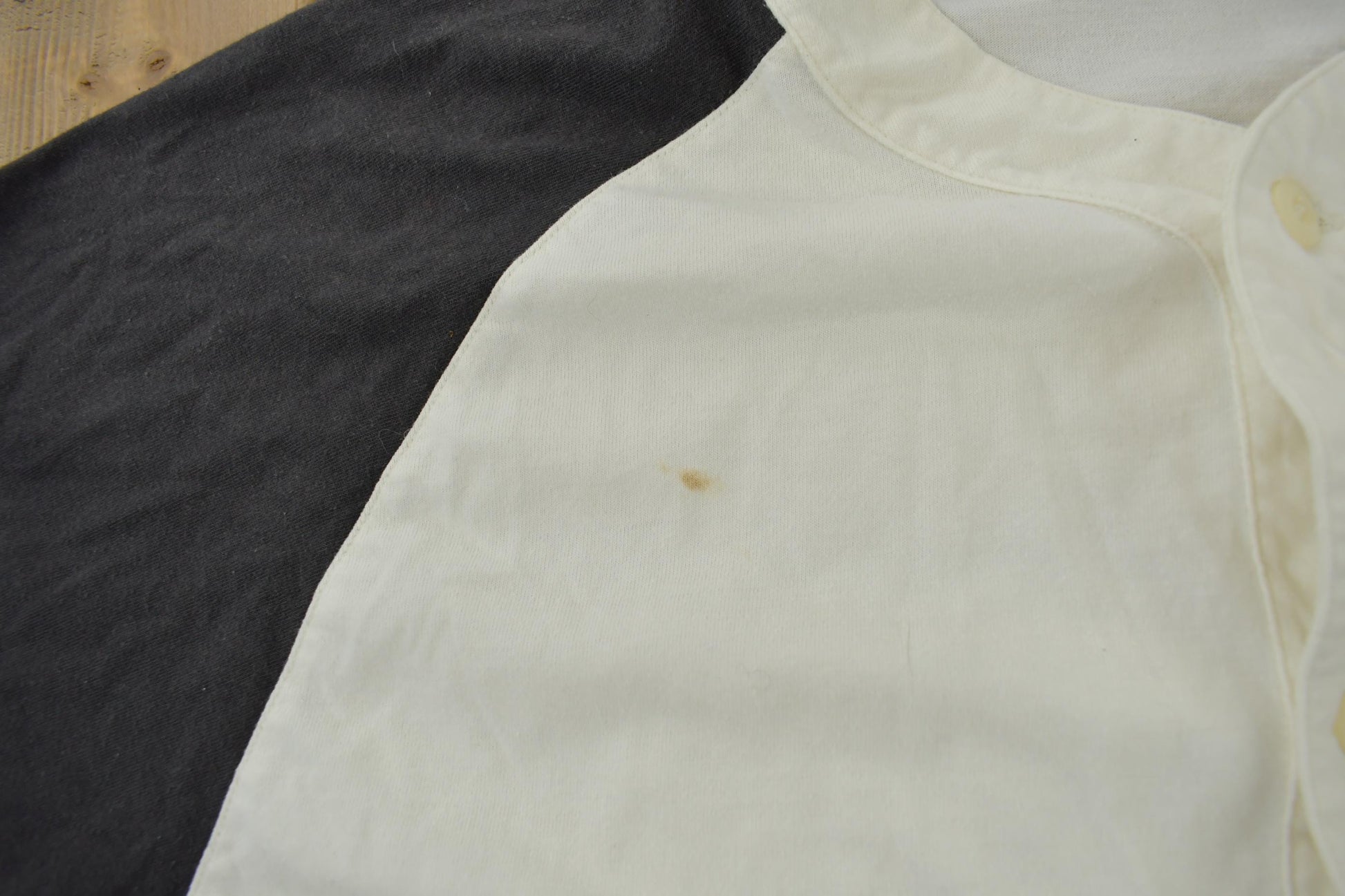 Vintage 1990 Pittsburgh Pirates Button Up Shirt Men's Large from propervintagecanada
