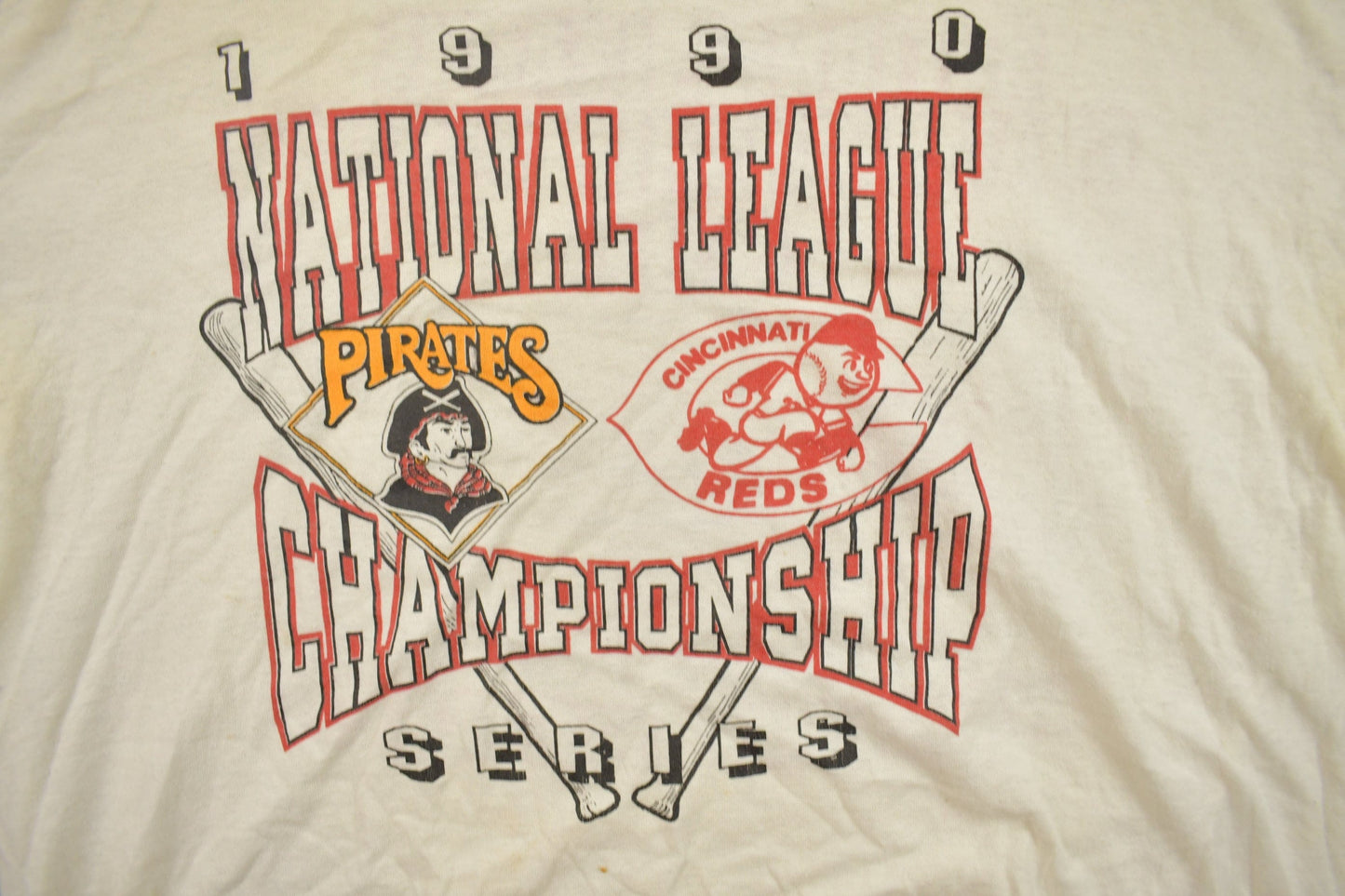 Vintage 1990 Reds and Pirate Championship MLB Graphic T-Shirt Men's Medium from propervintagecanada