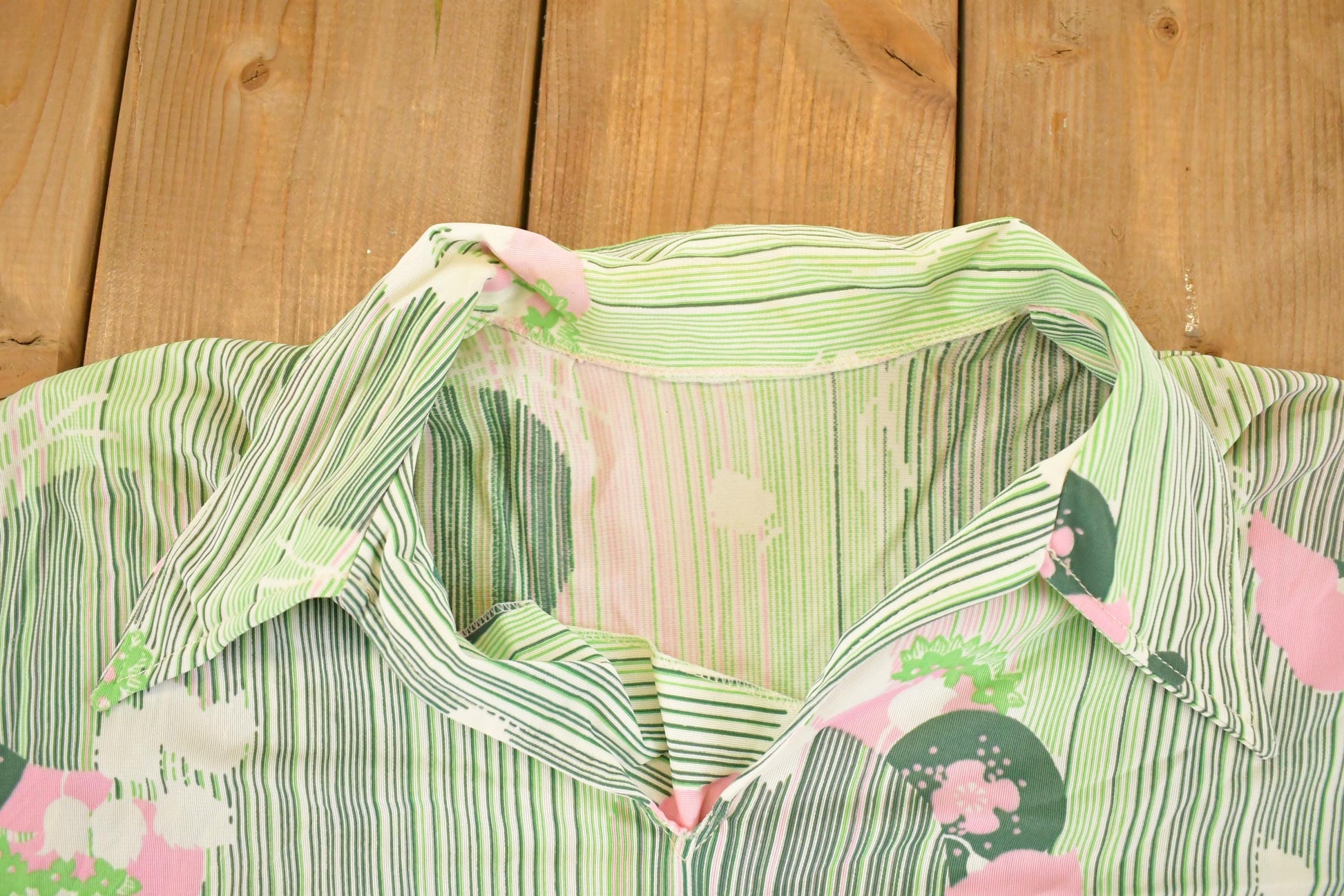 Vintage 1990's Abstract Button Up Shirt Women's L from propervintagecanada