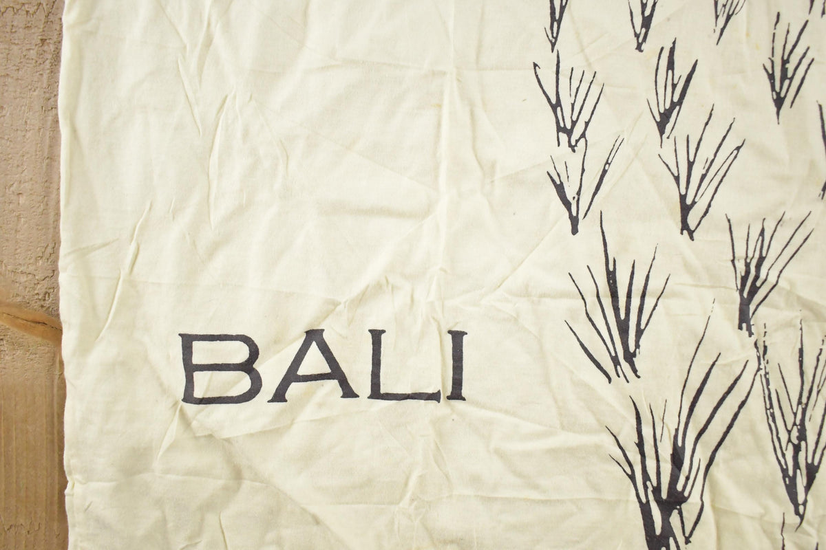 Vintage 1990's Bali Heavyweight Souvenir Travel T-Shirt Mens M from propervintagecanada