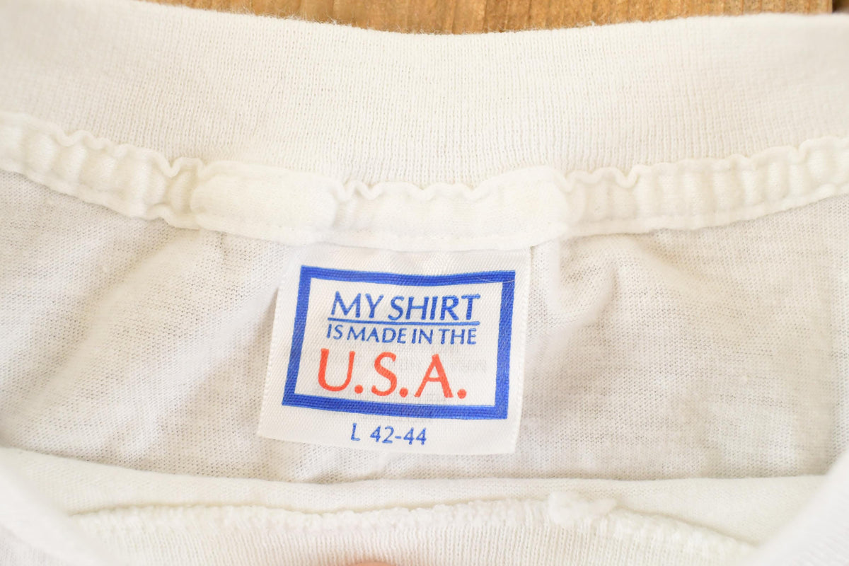 Vintage 1990's Bermuda Souvenir Travel T-Shirt Men's S from propervintagecanada