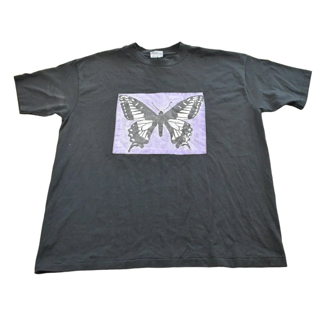 Vintage 1990's Butterfly Animal T-Shirt Men's L from propervintagecanada