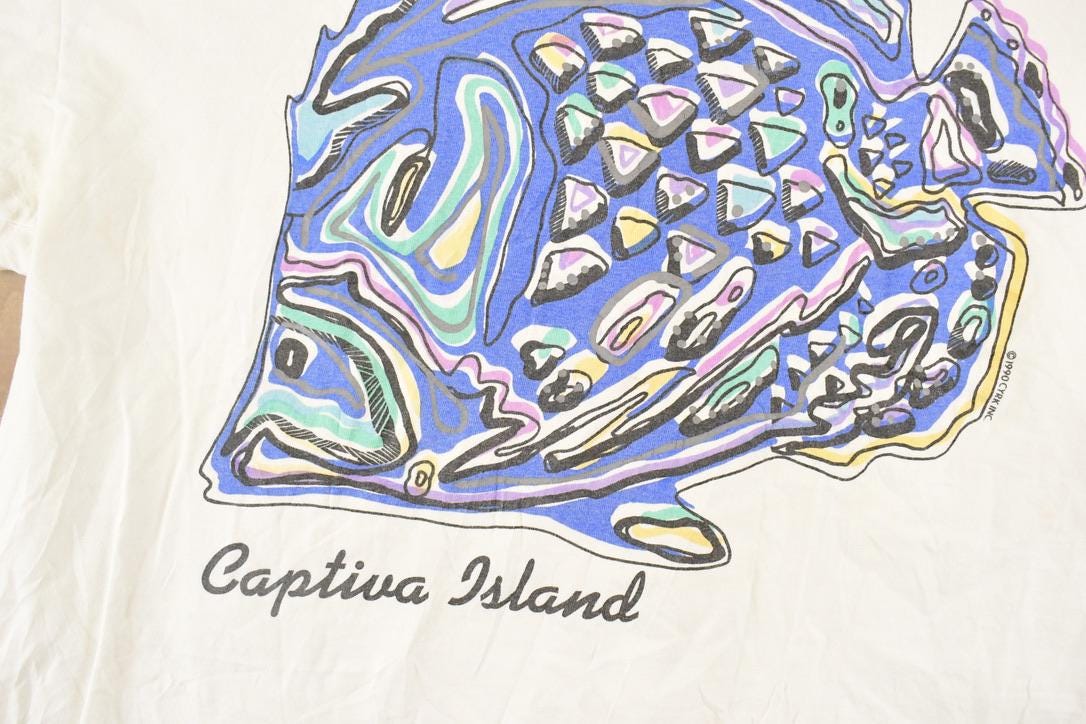 Vintage 1990's Captiva Island Fish Souvenir Travel T-Shirt Men's XL from propervintagecanada