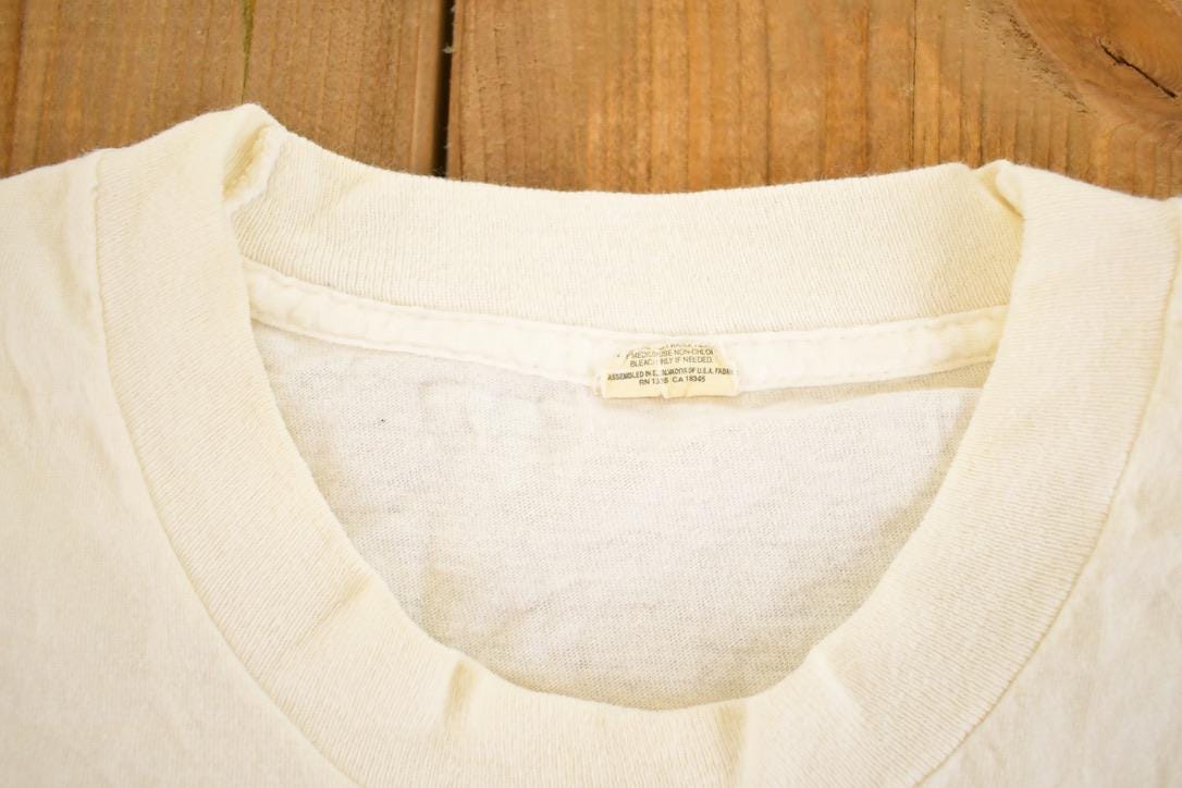Vintage 1990's Caribbean Riddims Souvenir Travel T-Shirt Mens XL from propervintagecanada