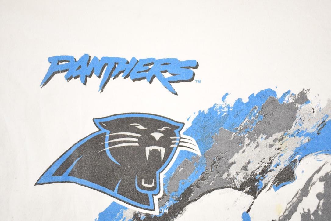Vintage 1990's Carolina Panthers NFL Castrol T Shirt Men's L from propervintagecanada