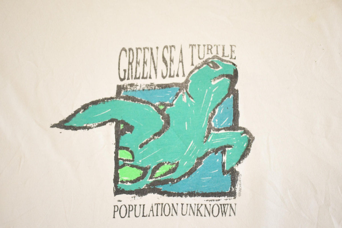 Vintage 1990's Cayman Islands Green Sea Turtle Travel T-Shirt Mens M from propervintagecanada