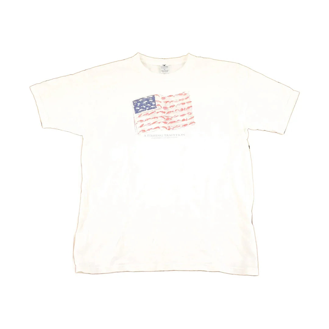 Vintage 1990's Columbia Fishing Tradition Souvenir Travel T-Shirt Men's L from propervintagecanada