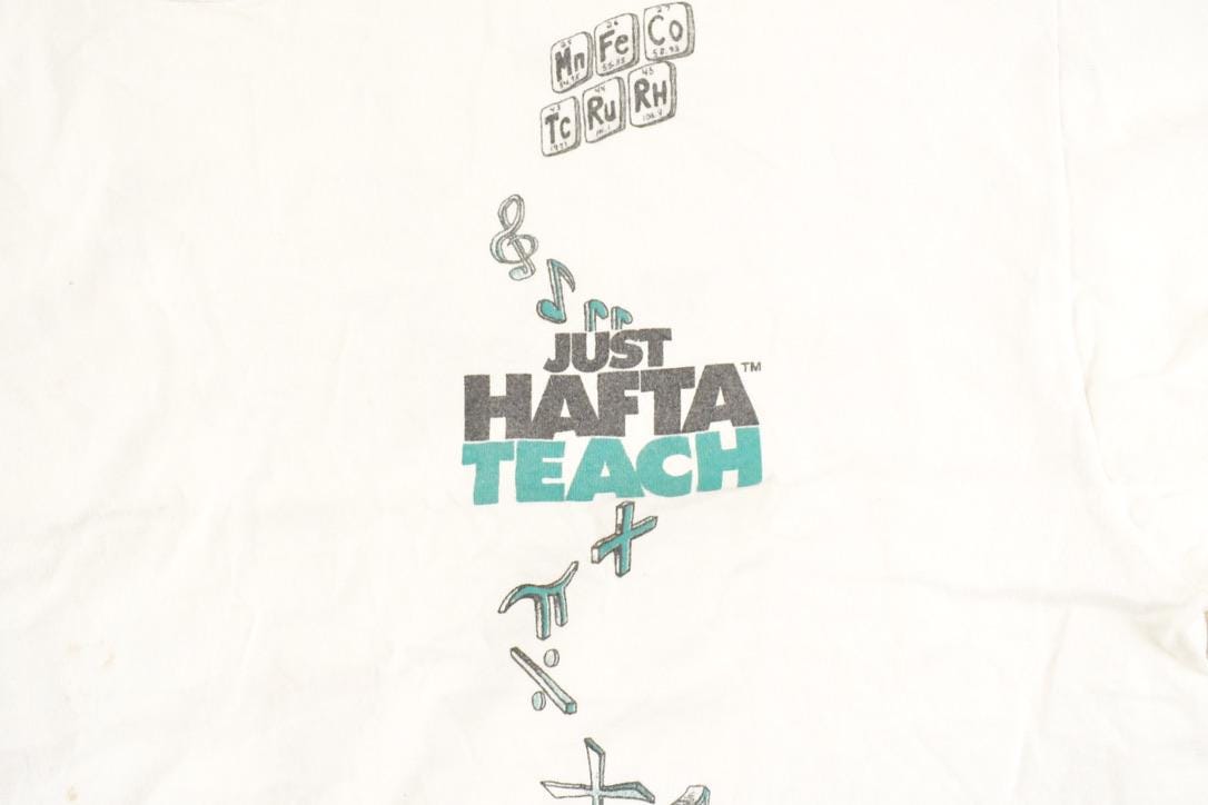 Vintage 1990's Computer Teacher Souvenir Travel T-Shirt Men's XL from propervintagecanada