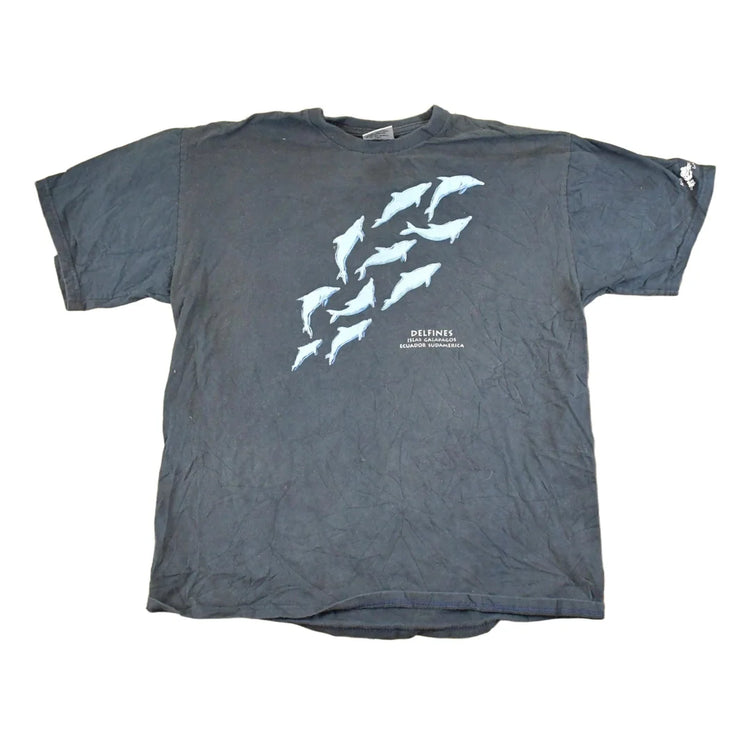 Vintage 1990's Delfines Galapagos Islands Souvenir Travel T-Shirt Men's M from propervintagecanada