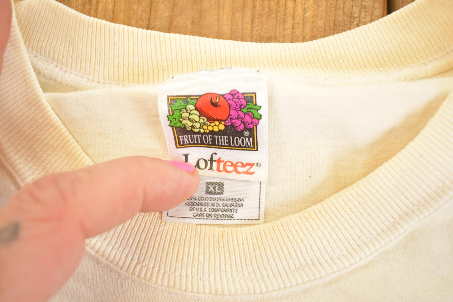 Vintage 1990's F5 Labs Souvenir Travel T-Shirt Men's XL from propervintagecanada