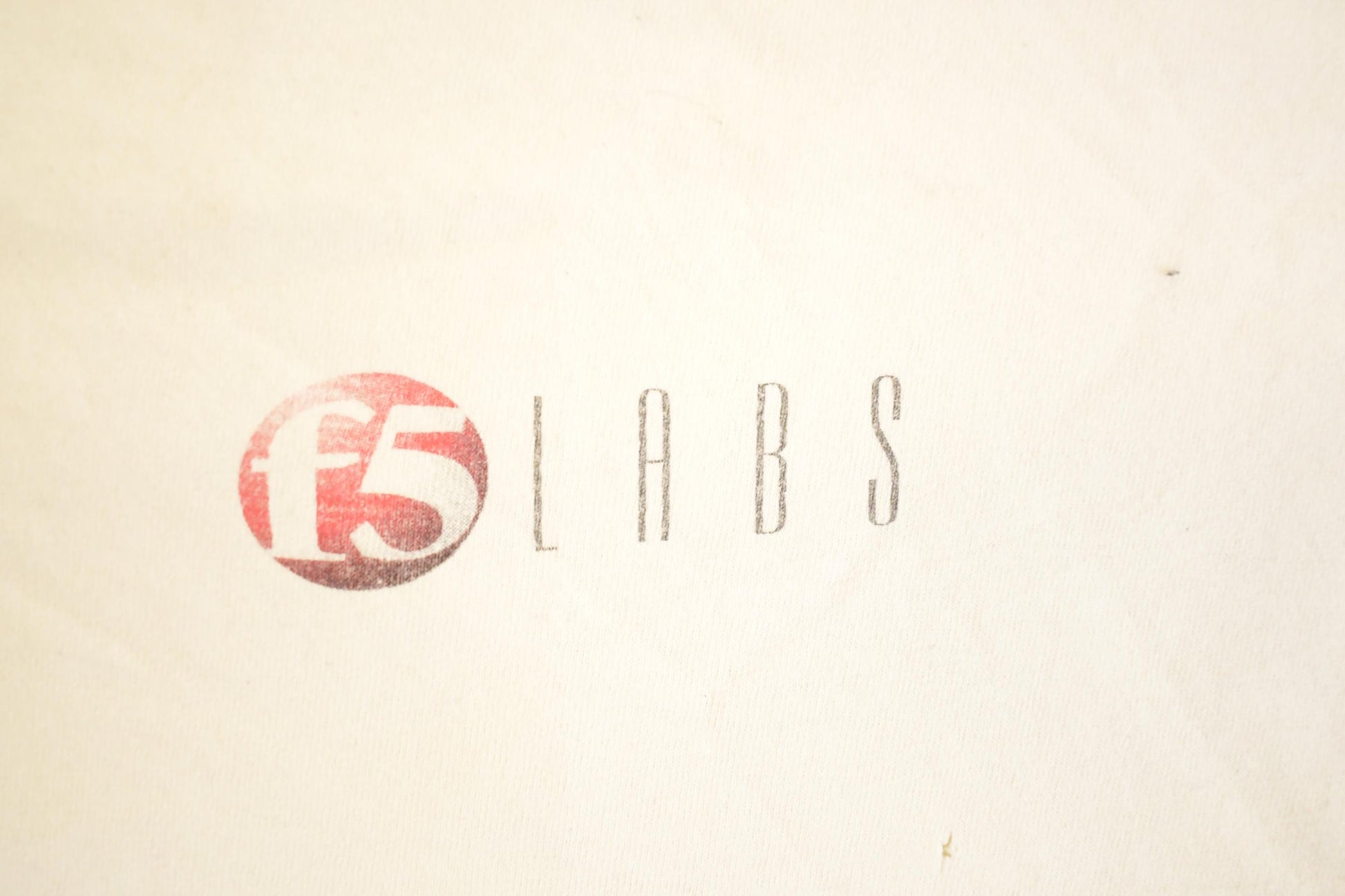 Vintage 1990's F5 Labs Souvenir Travel T-Shirt Men's XL from propervintagecanada