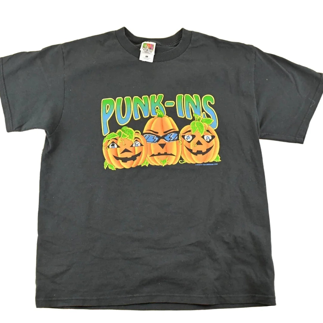 Vintage 1990's Halloween Punk Ins Souvenir Travel T-Shirt Men's M from propervintagecanada