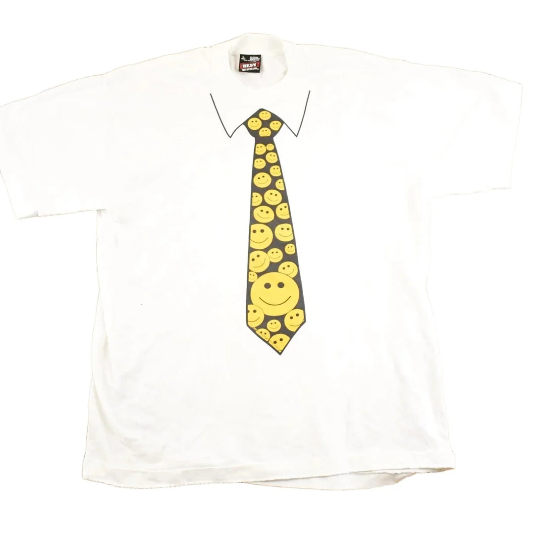 Vintage 1990's Happy Face Tie Souvenir Travel T-Shirt Mens M from propervintagecanada