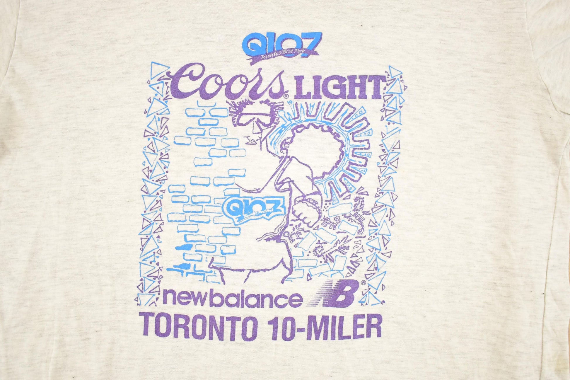 Vintage 1990's New Balance Runners Choice Toronto Souvenir T-Shirt Men's L from propervintagecanada