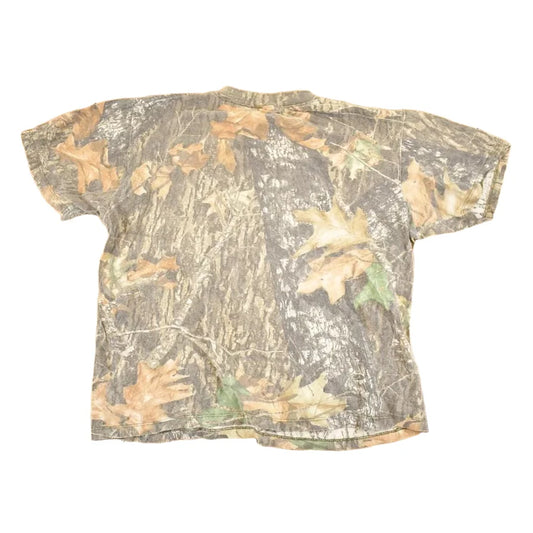 Vintage 1990's Realtree Camo Souvenir Outdoorsman T-Shirt Men's L from propervintagecanada